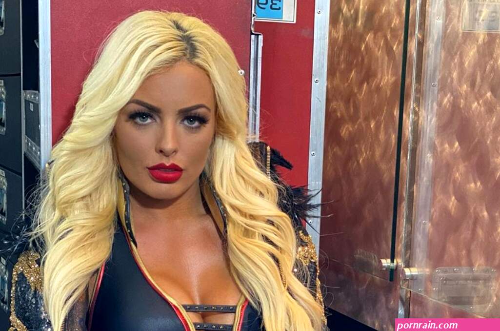 mandy sacs nude