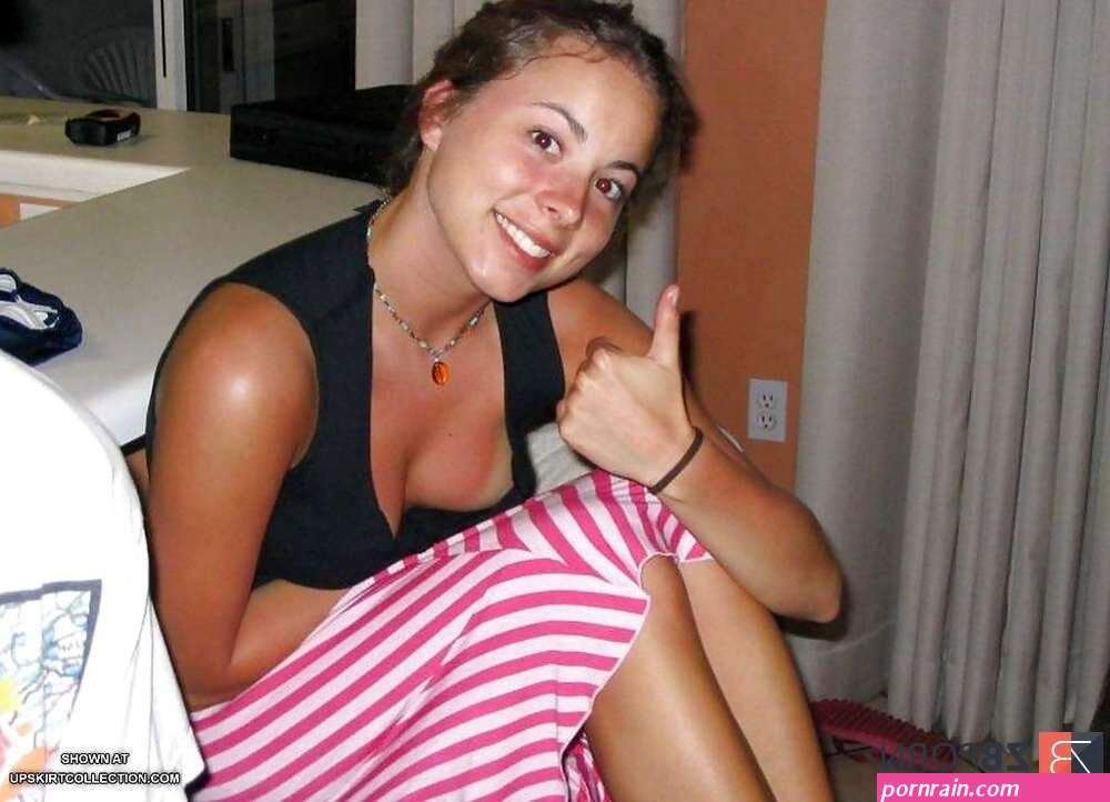 accidental-downblouse-girls