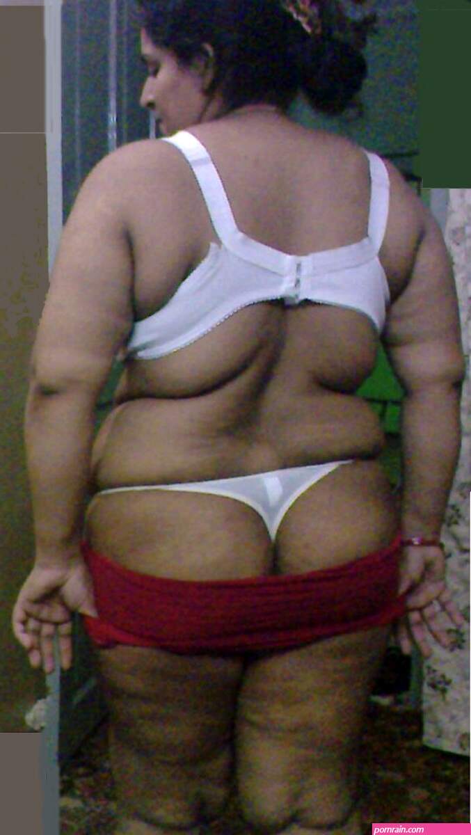 big ass desi aunty salwar tight in ass