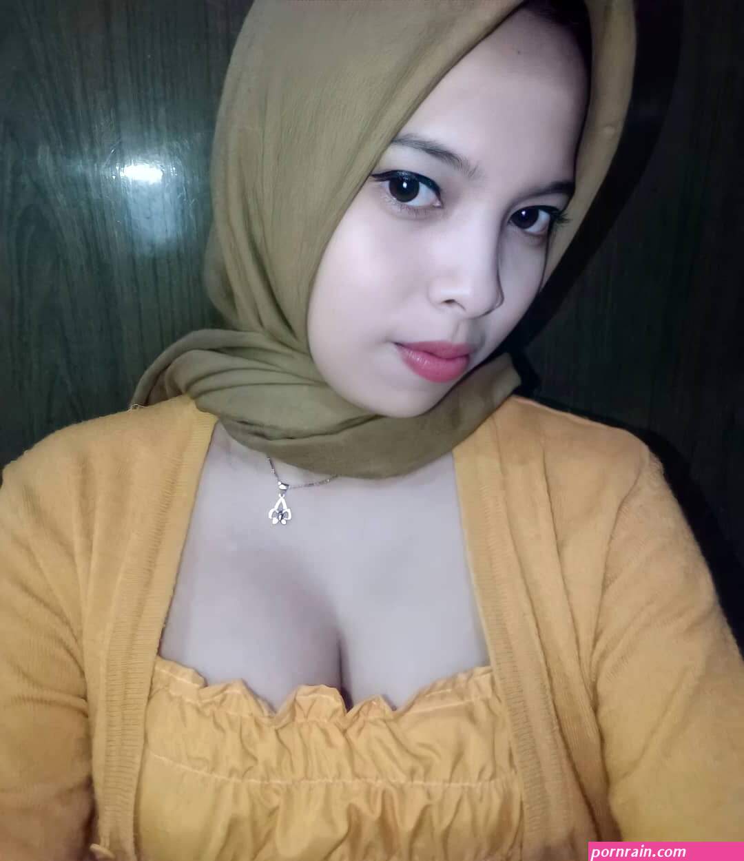 hijab bugil twitter