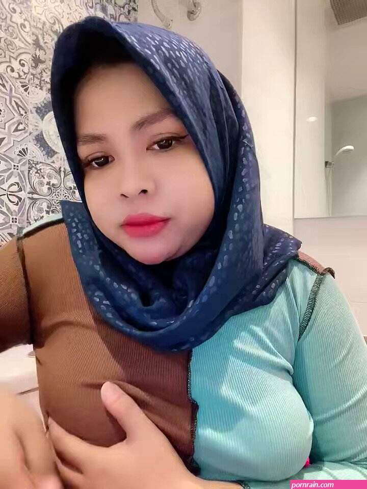 hijab bugil twitter