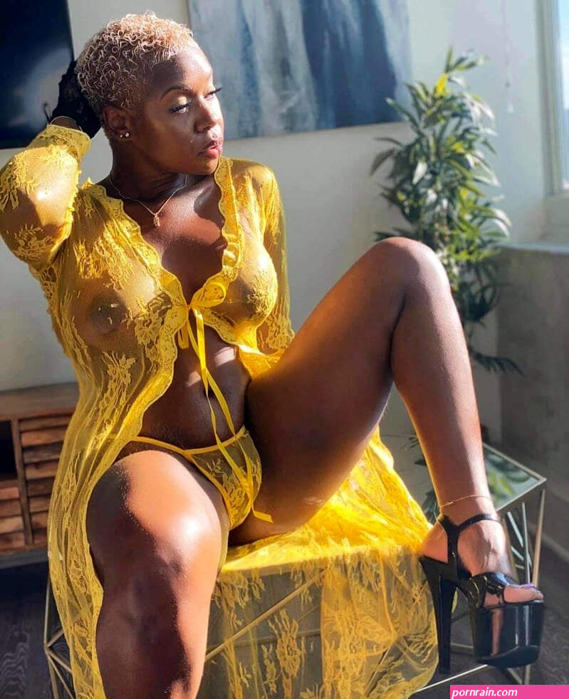 porn black pussy lingeria