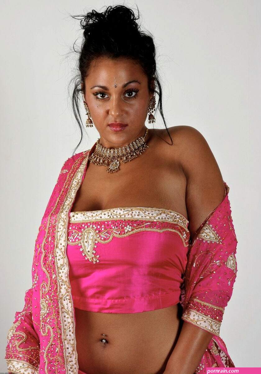 porn tits saree photo