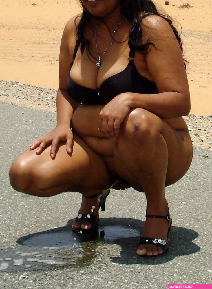 ssbbw.amateur.pee.galleries