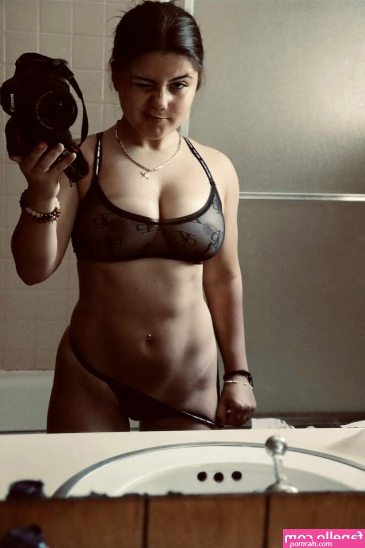 alessiiah nude onlyfans leaks