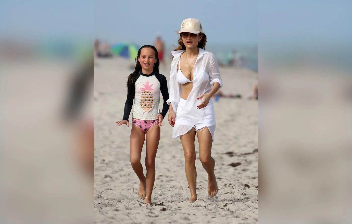 giada de laurentiis relaxes with shane farley on the beach in miami