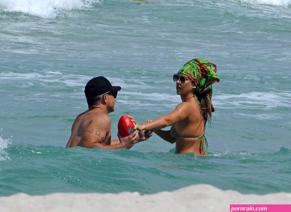 jessica alba soaks up the sun in miami with her husband cash warren