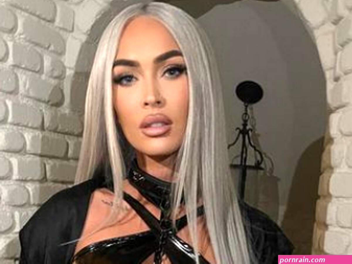 kim kardashian khloe kardashian had all eyes on them as they strutted into craigs