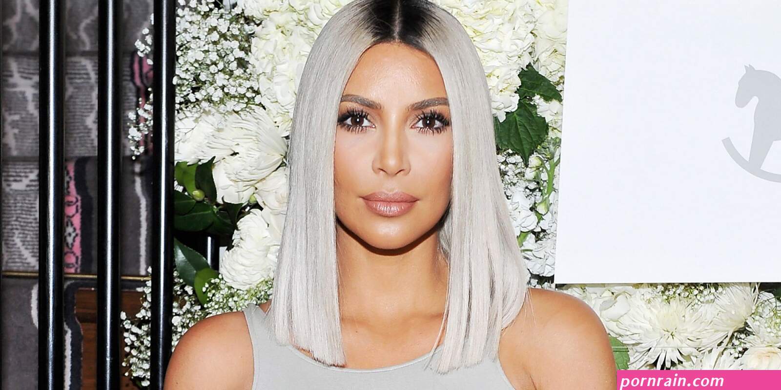 kim kardashian khloe kardashian had all eyes on them as they strutted into craigs