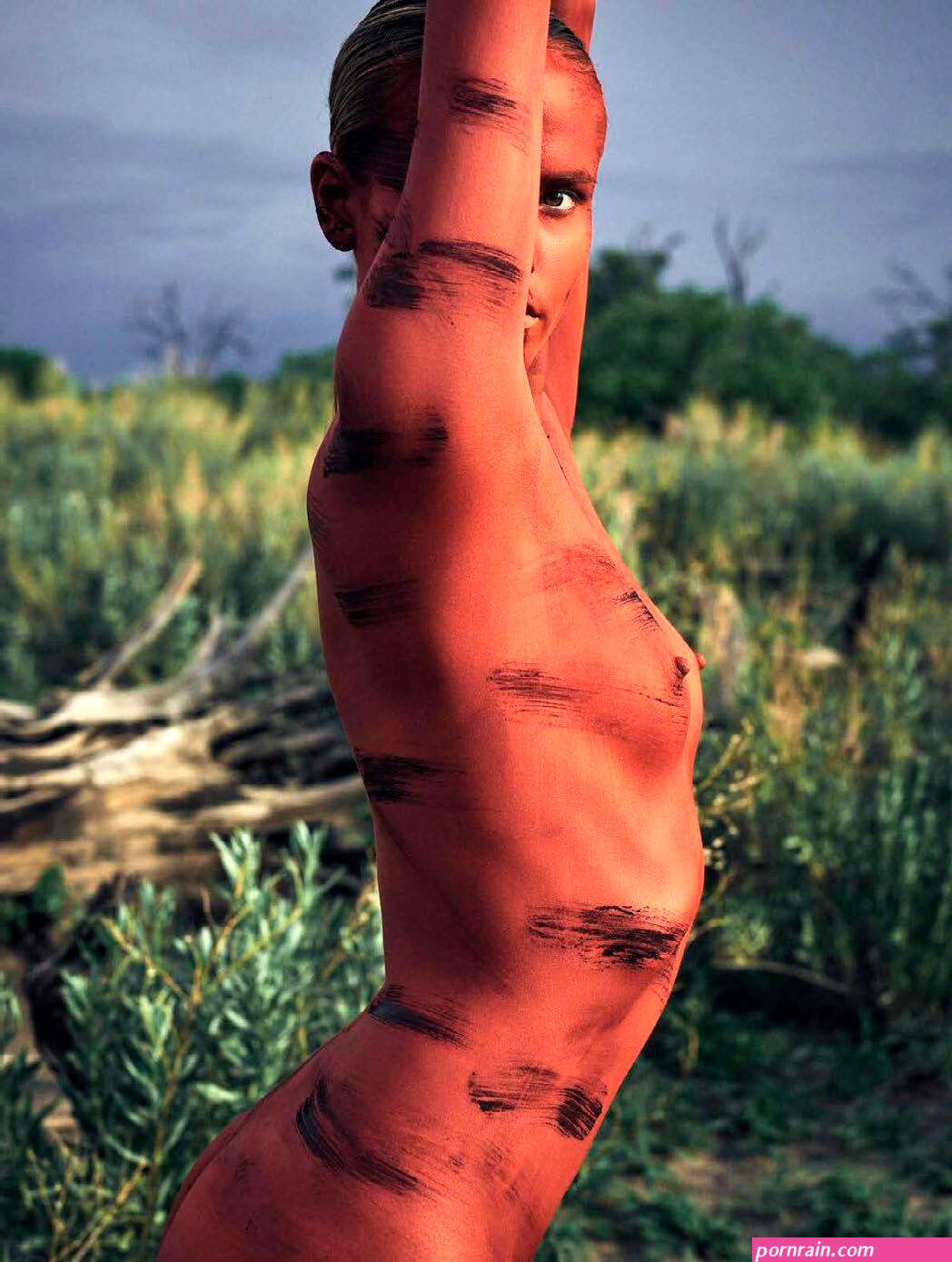 natasha poly nude sexy