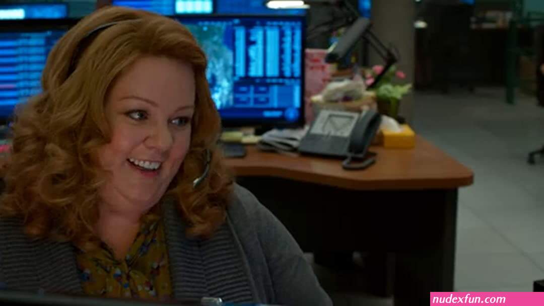 naked melissa mccarthy