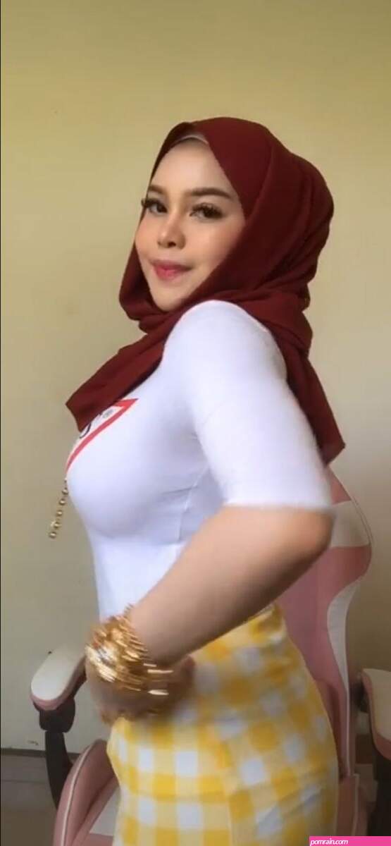 jilbab montok bahenol