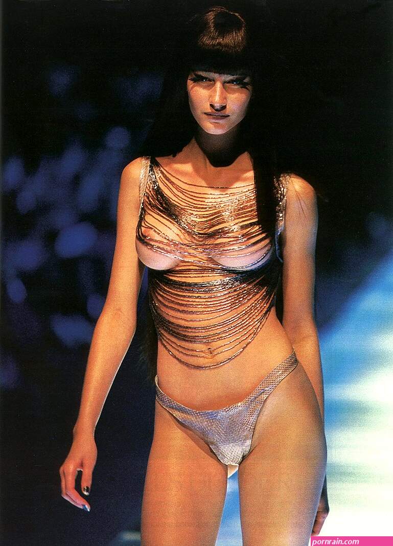 gisele bundchen nude