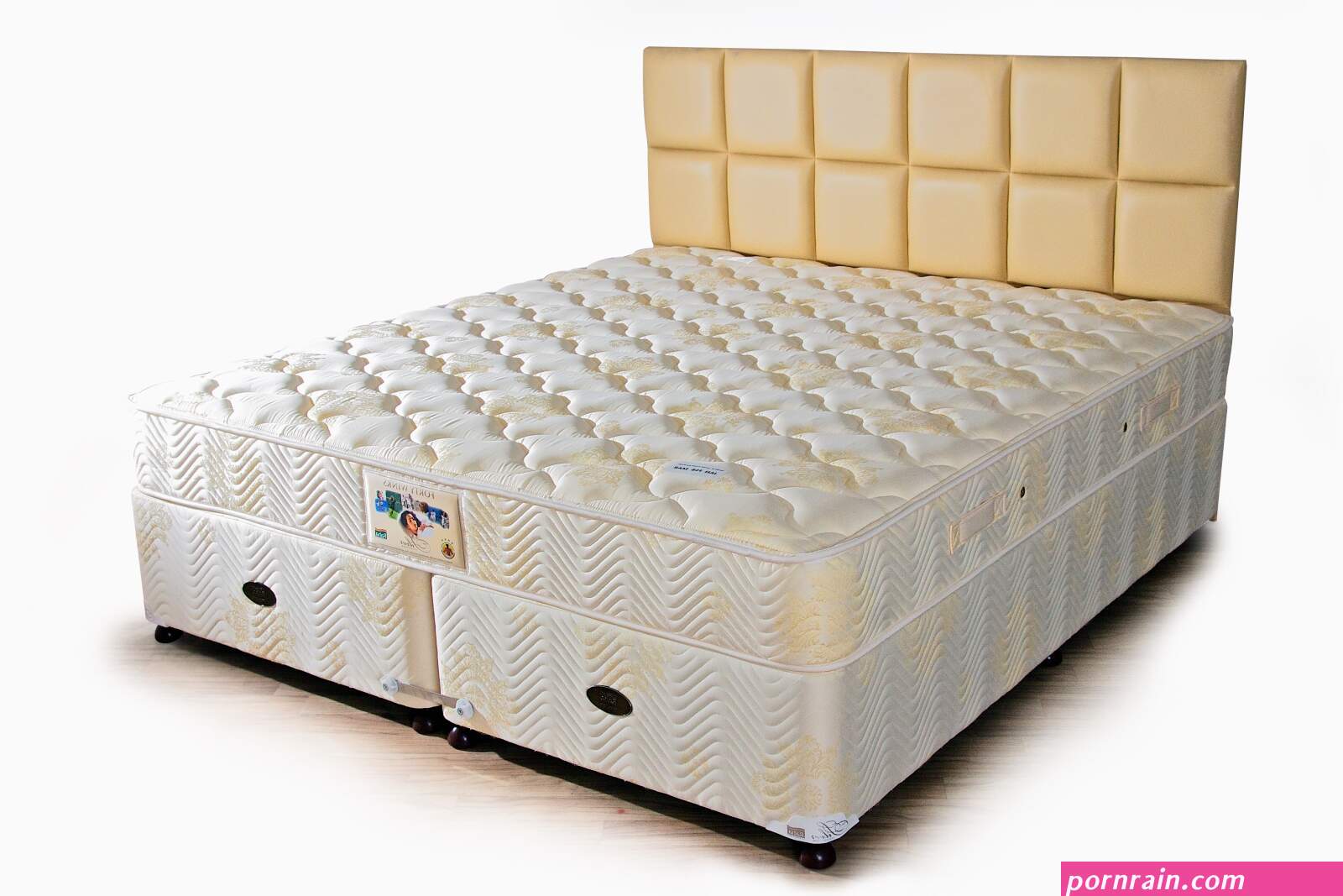 emily knight pornoları