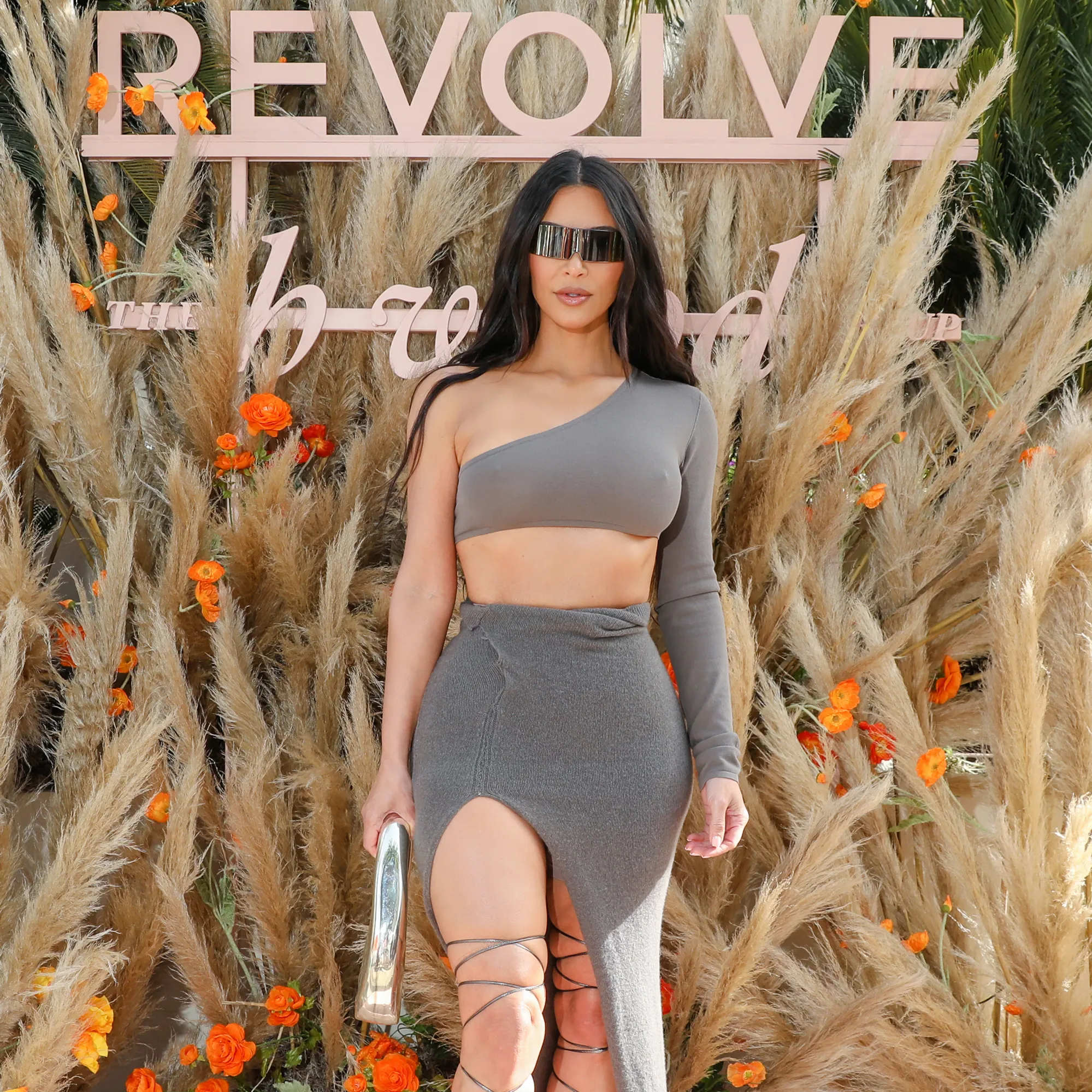 kim kardashian without bra