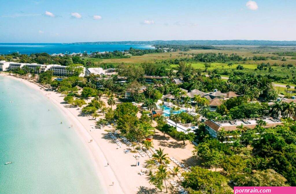 naked beach jamaica