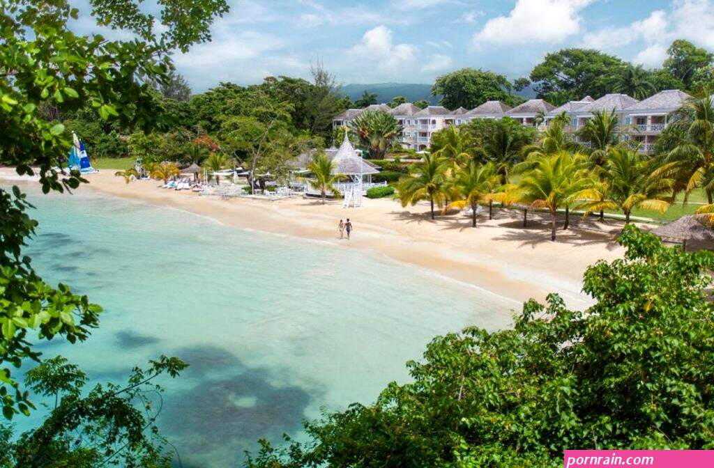 naked beach jamaica