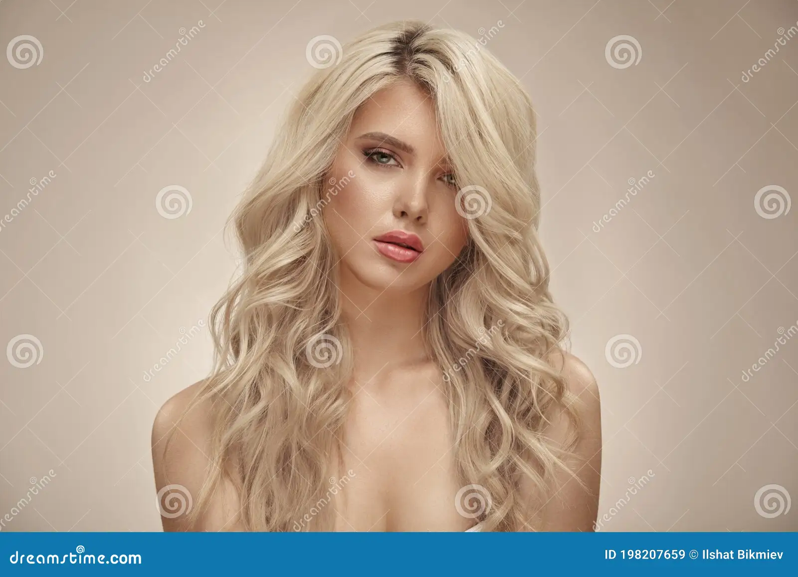 young nude blonds