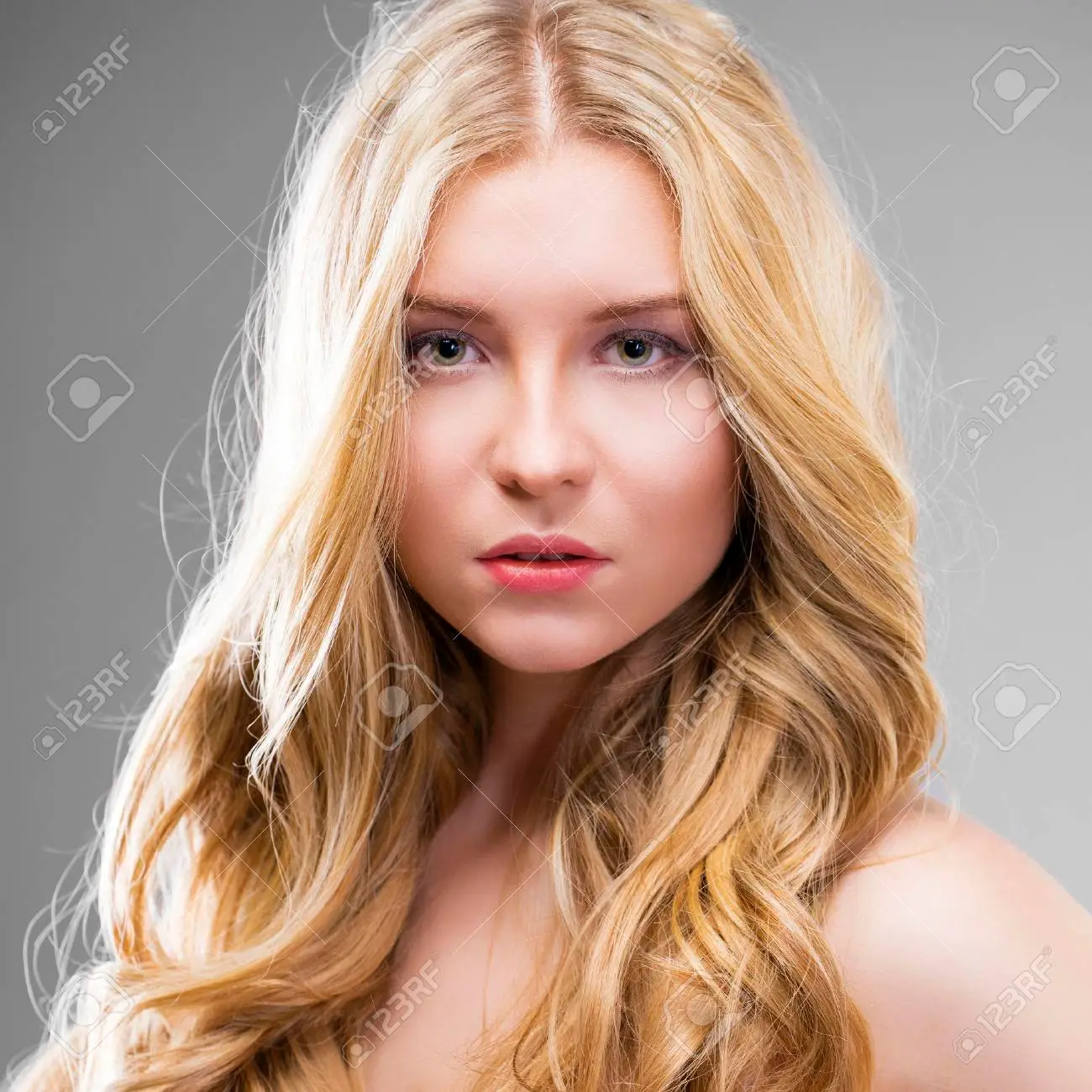 young nude blonds