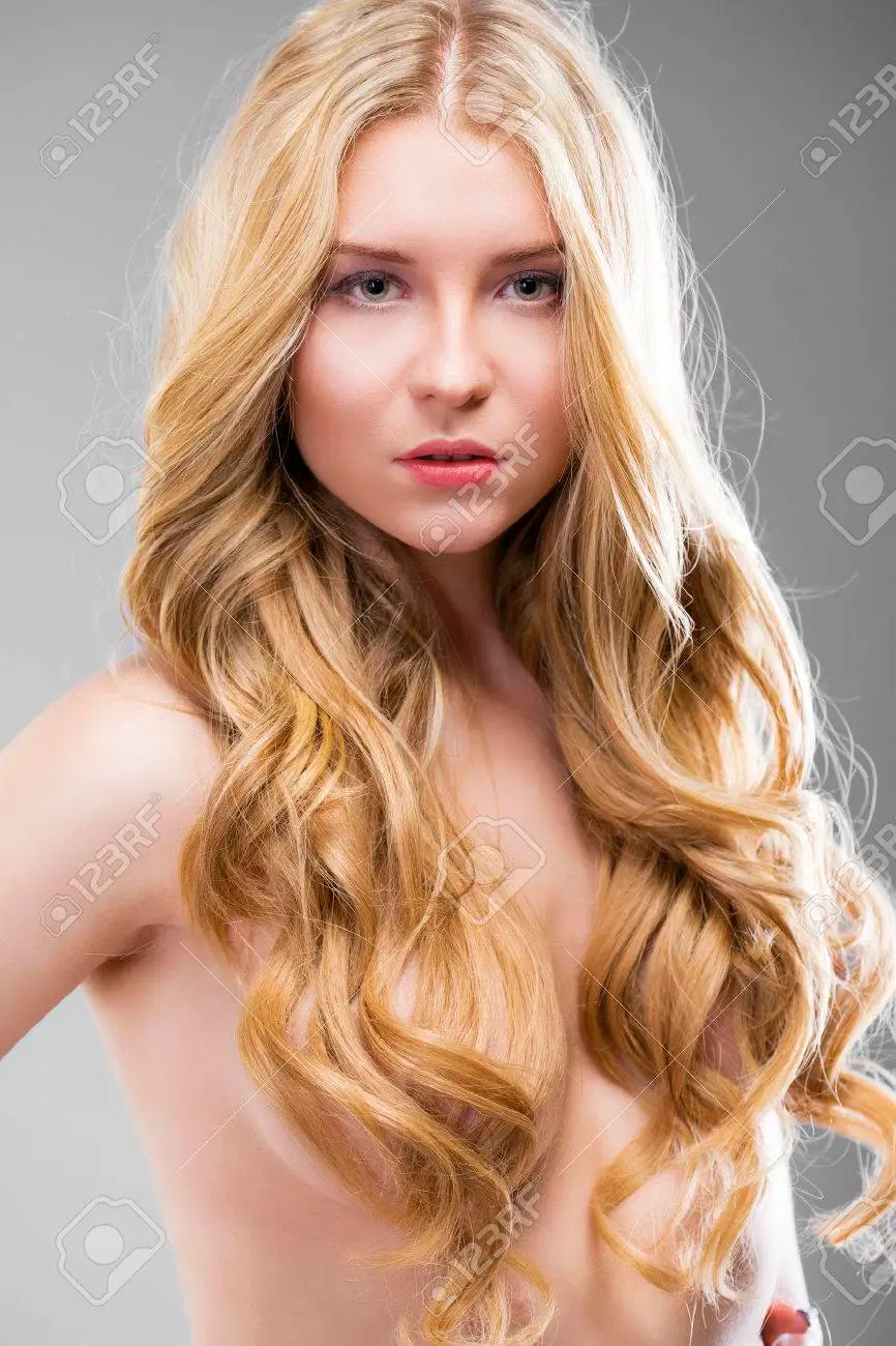 young nude blonds