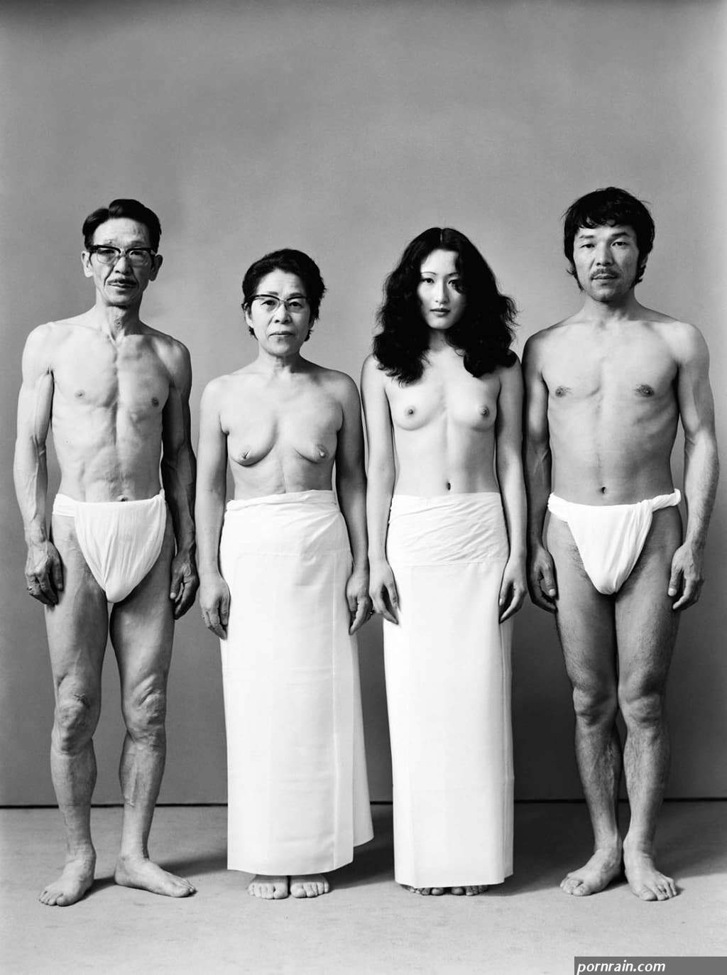 naked family