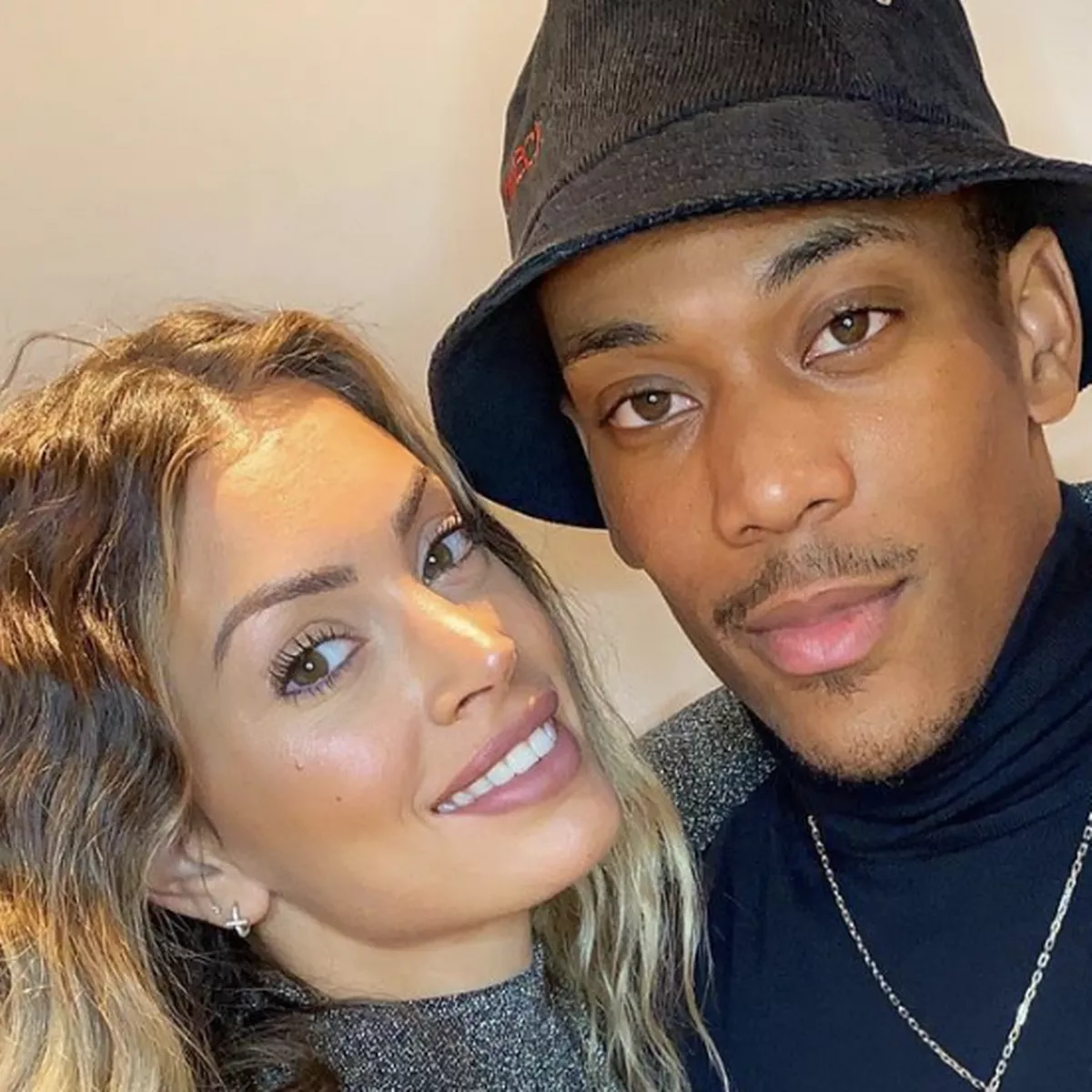 steelo brim wife