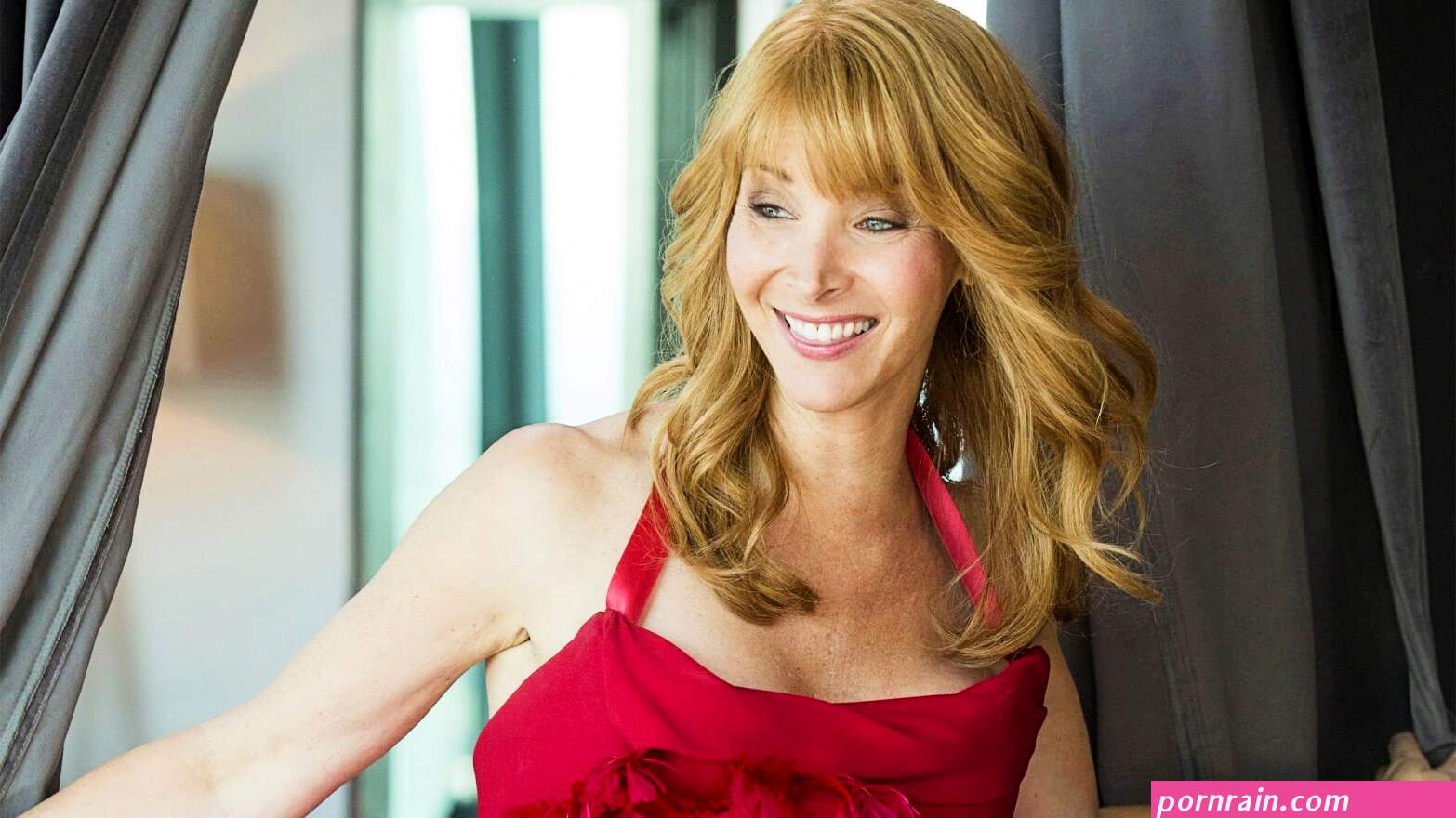 lisa kudrow nude