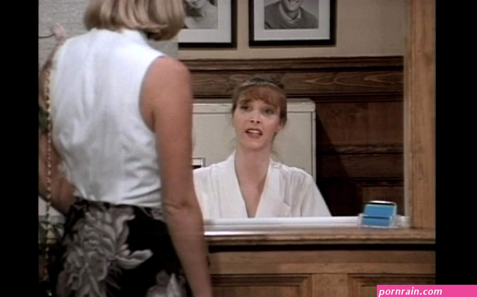 lisa kudrow nude