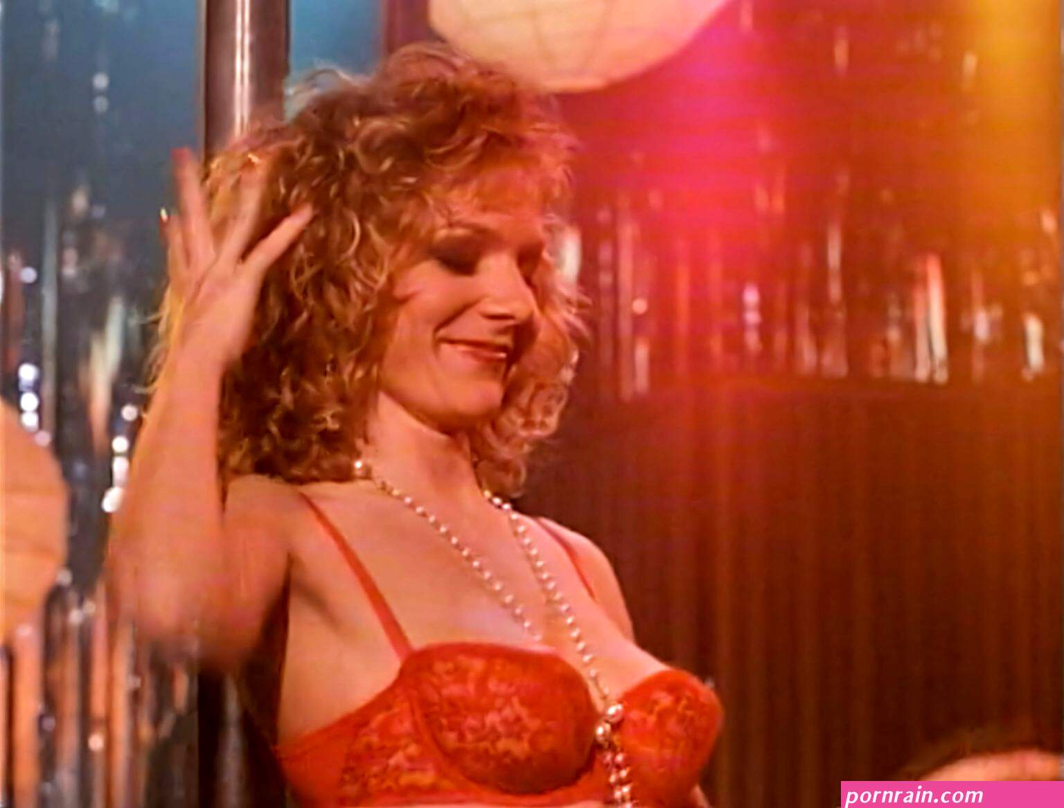 lisa kudrow nude