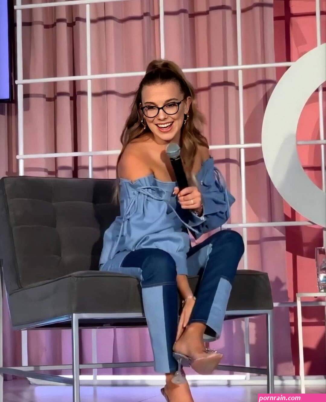 millie bobby brown feet