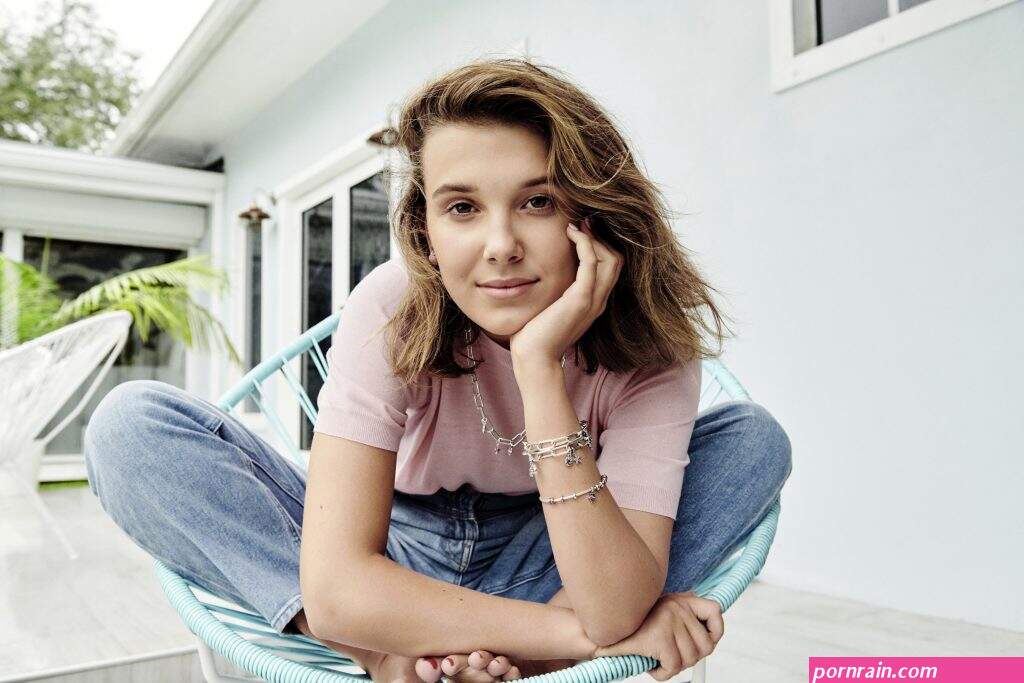millie bobby brown feet