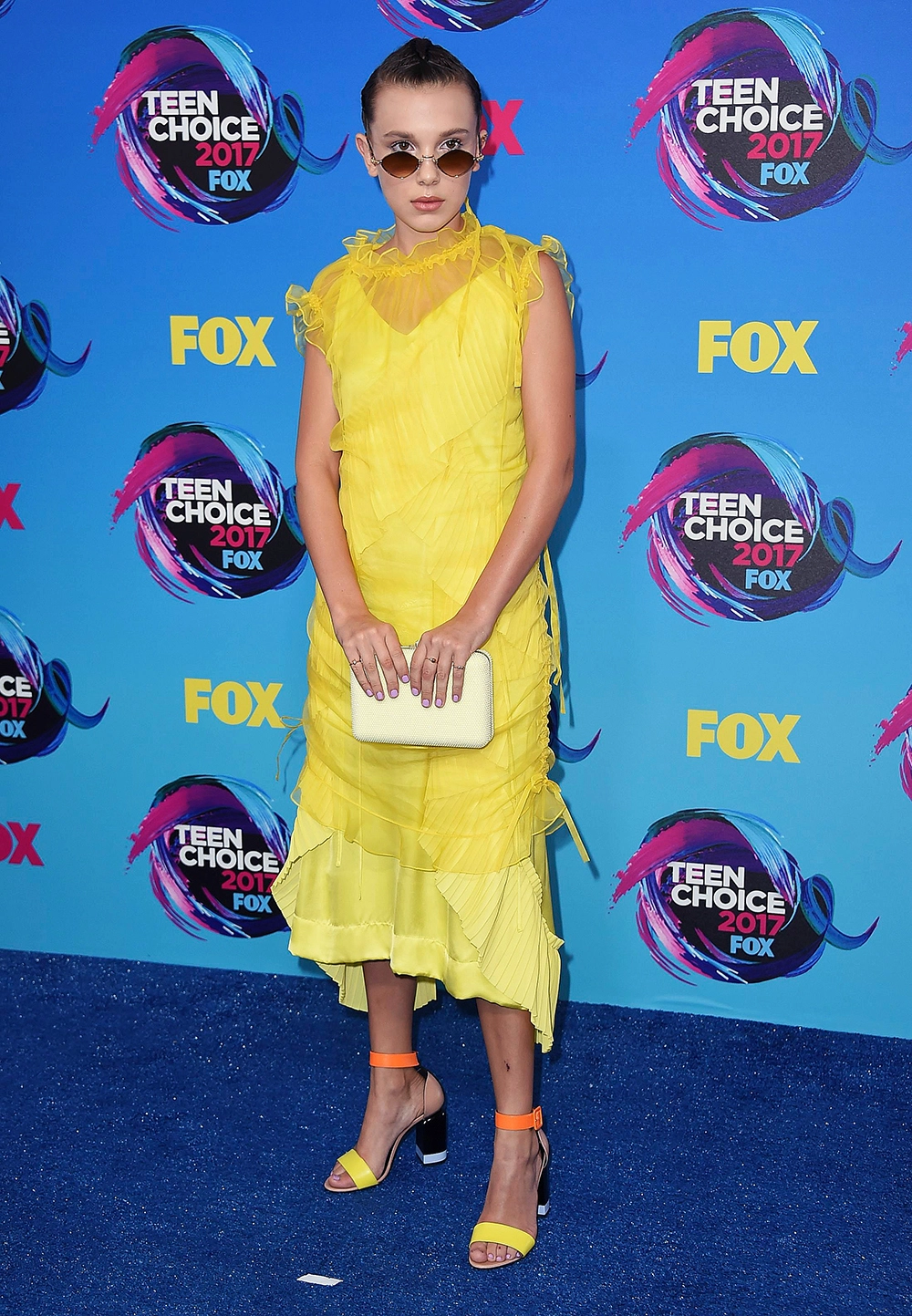millie bobby brown feet