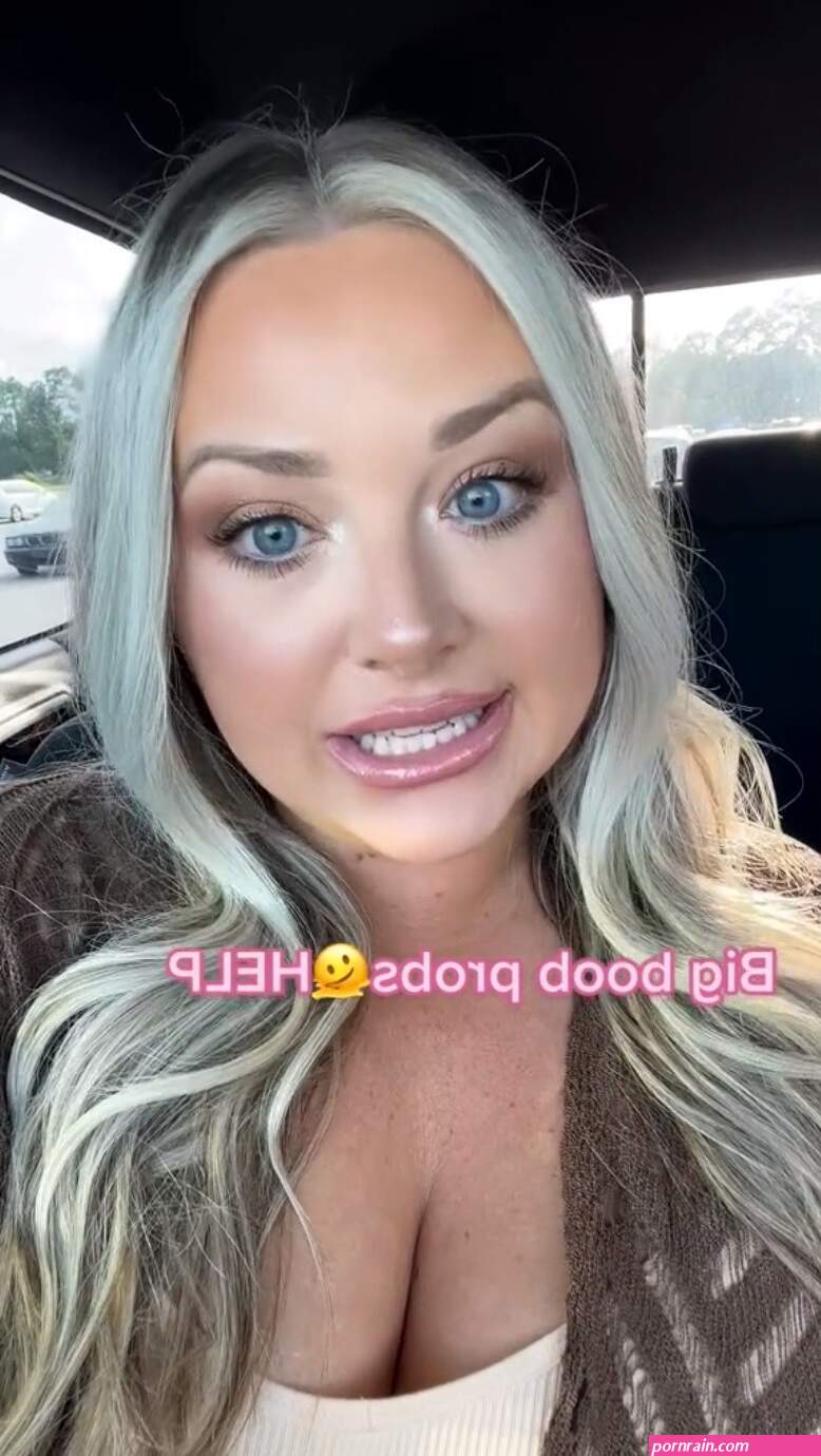 tits mommy