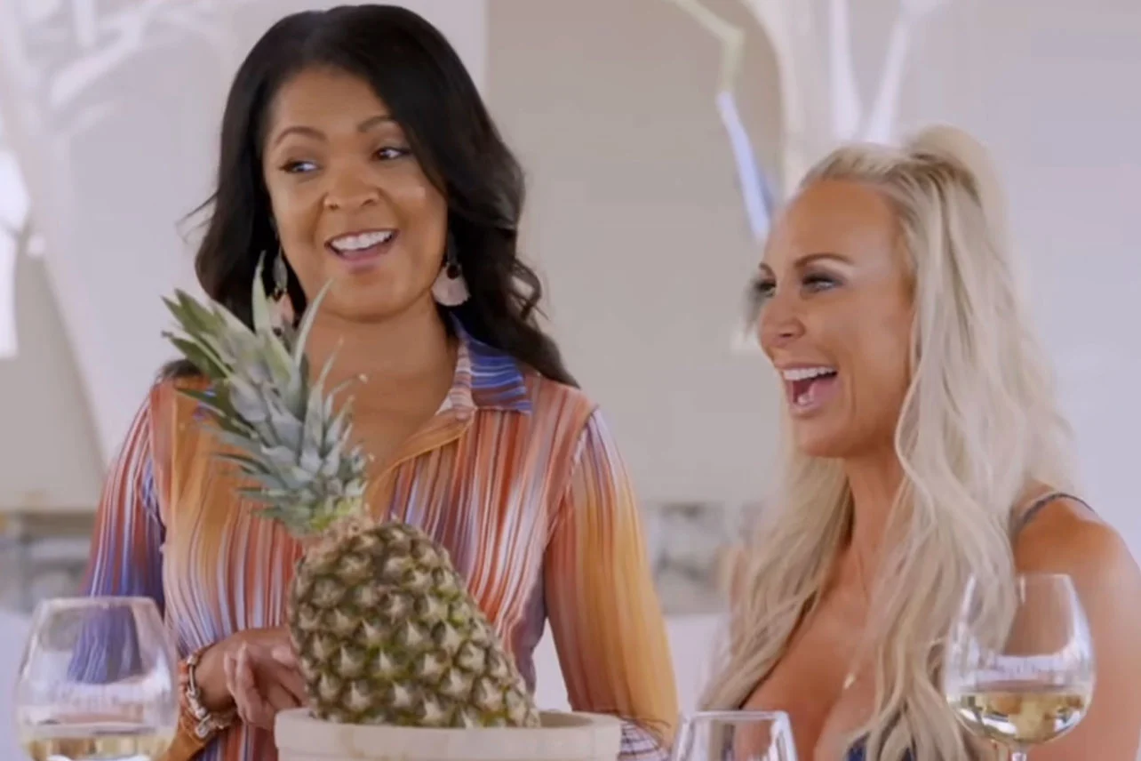 milf manor watch online