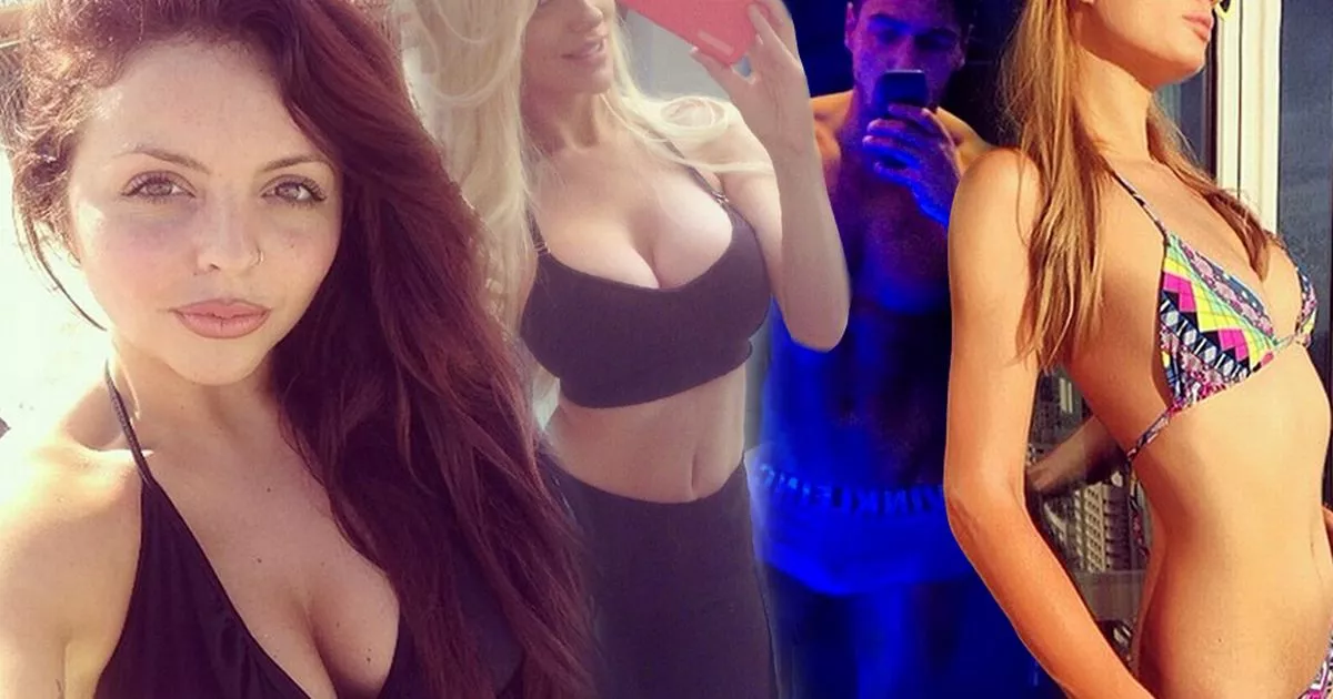 selfie boobs