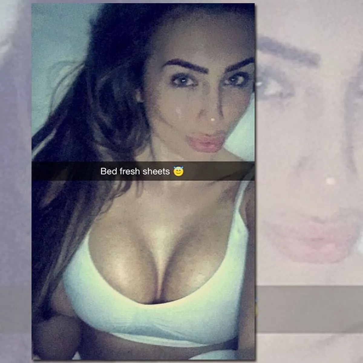 selfie boobs
