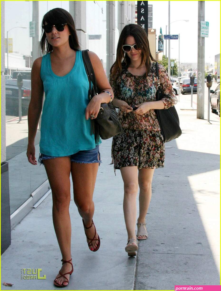 rachel bilson hot