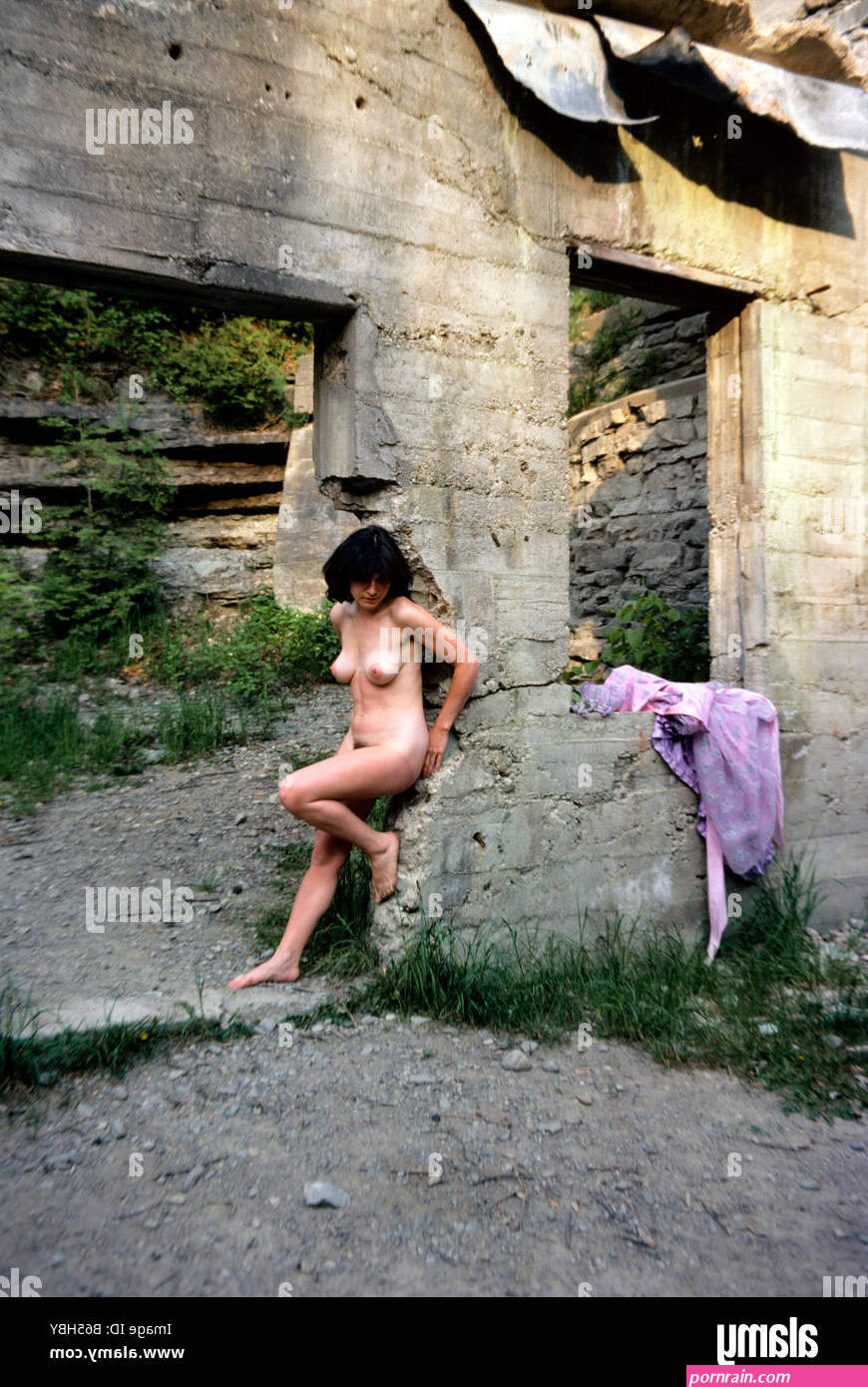 nature women nude
