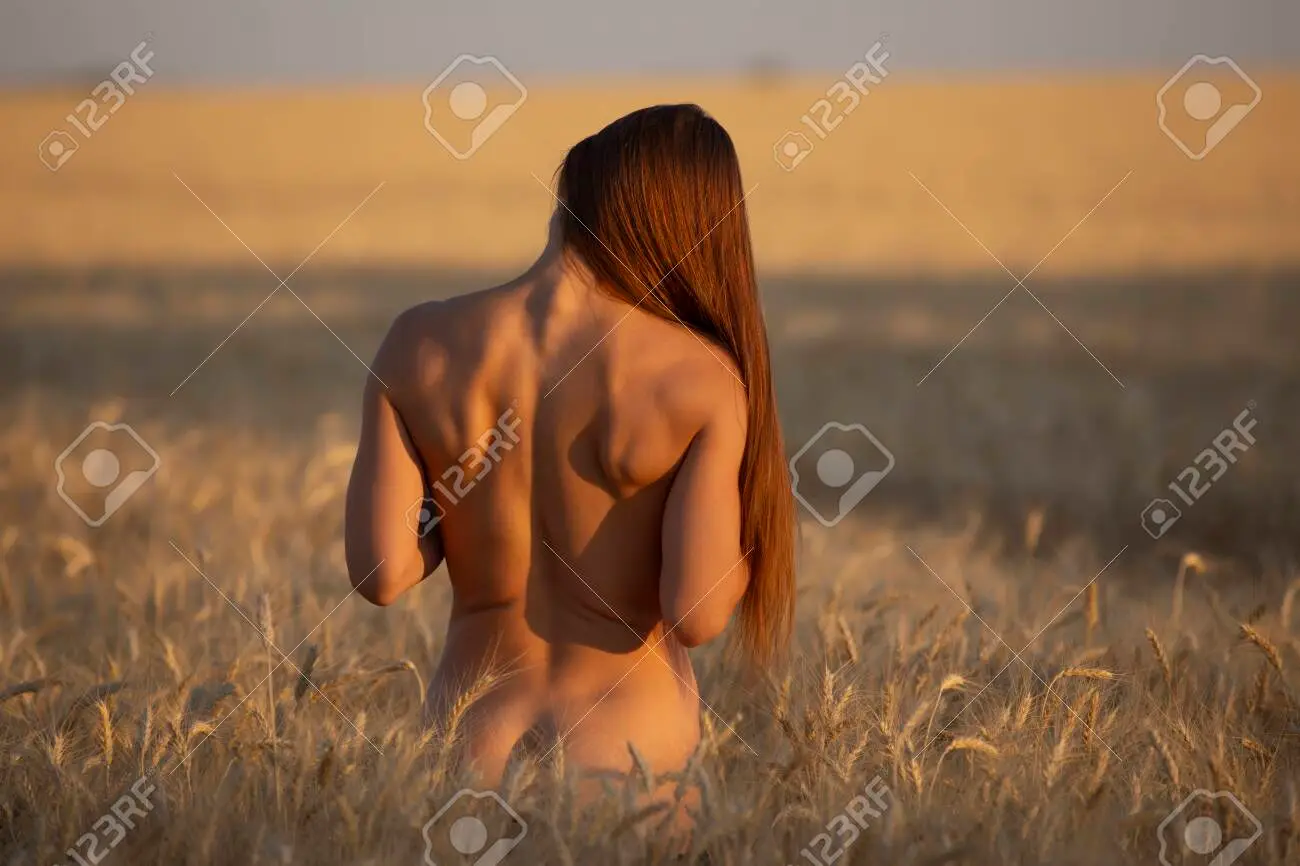 nature women nude