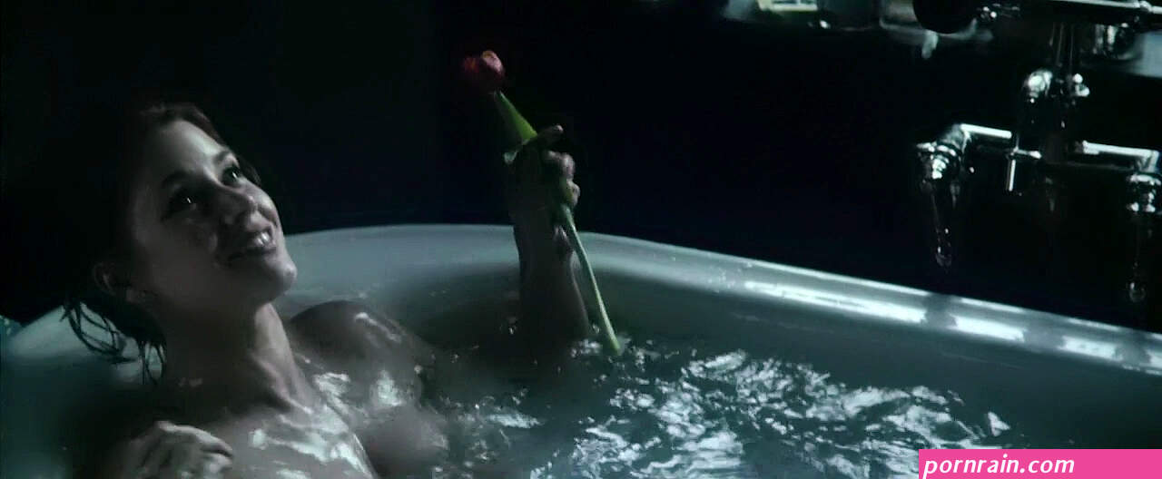amy adams titties