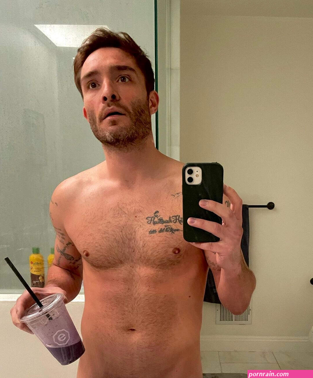 charlie damlio naked