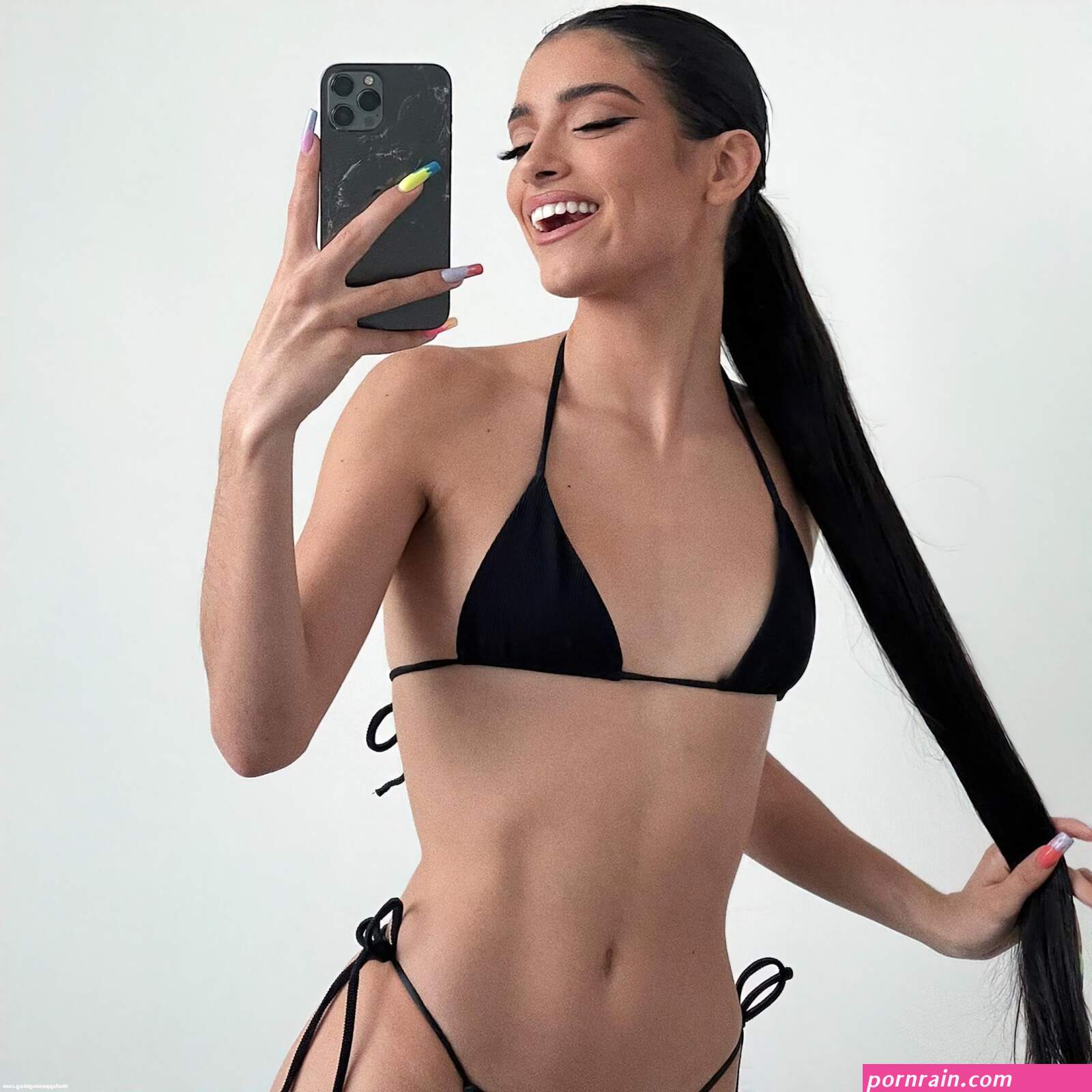 dixie danelio nudes