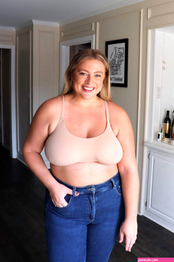 big boobed mature women