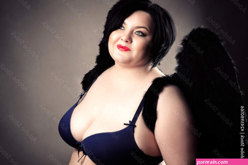 big titted beautiful women