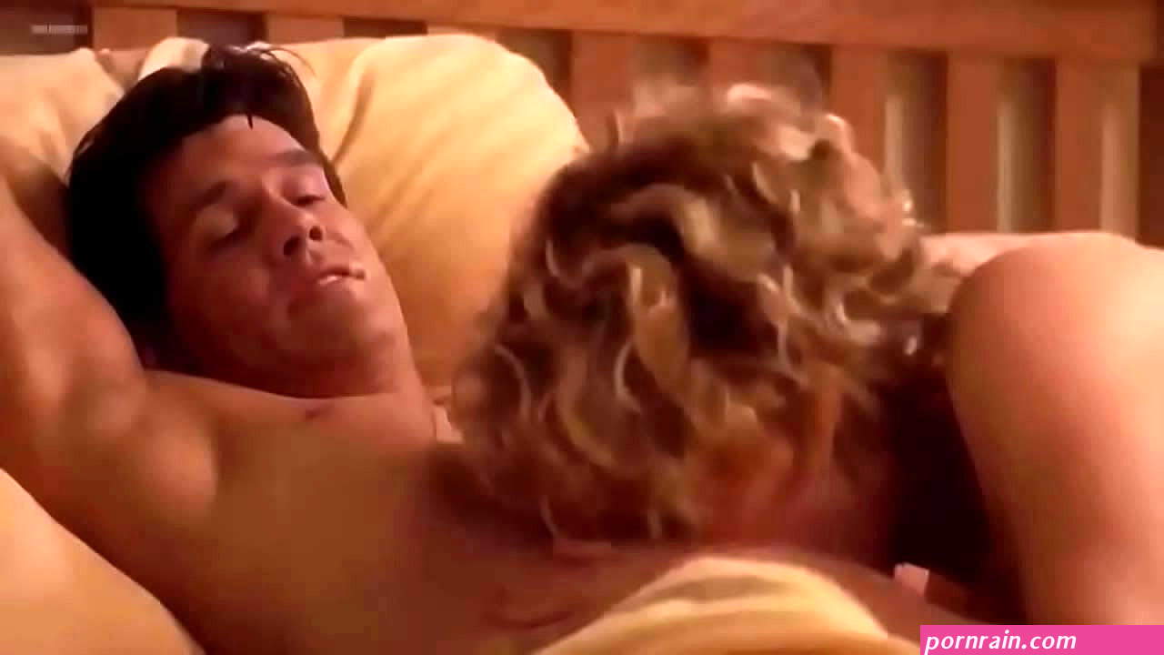 nude elisabeth shue