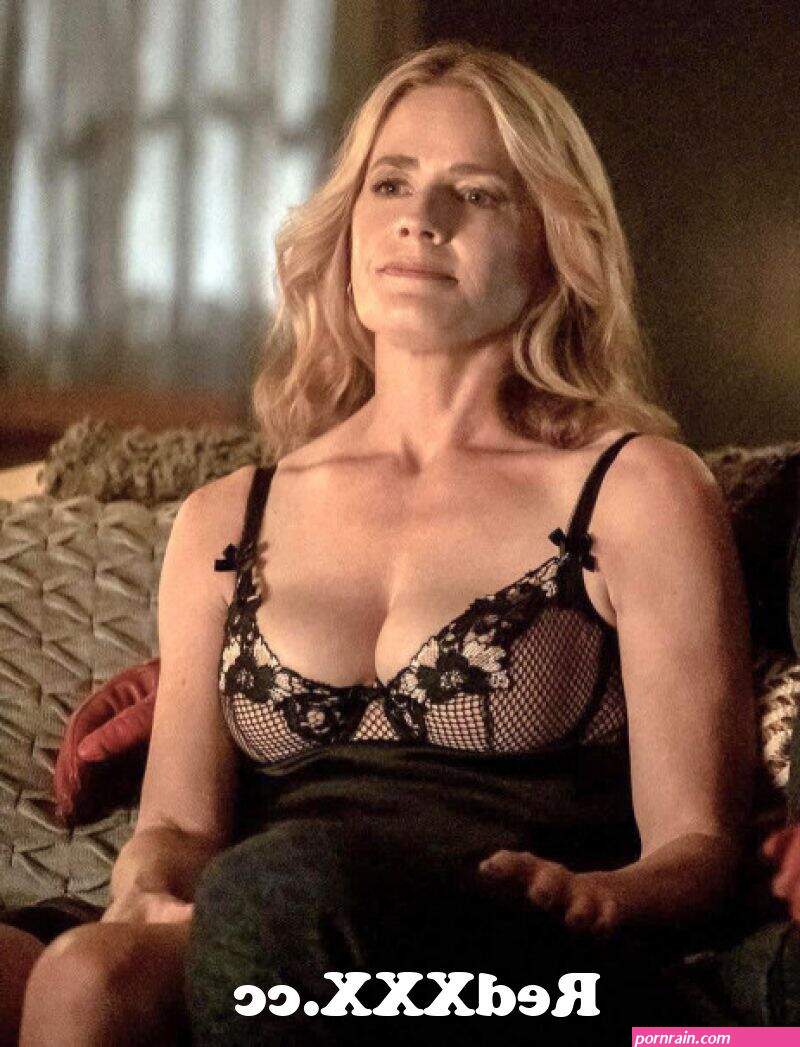 nude elisabeth shue