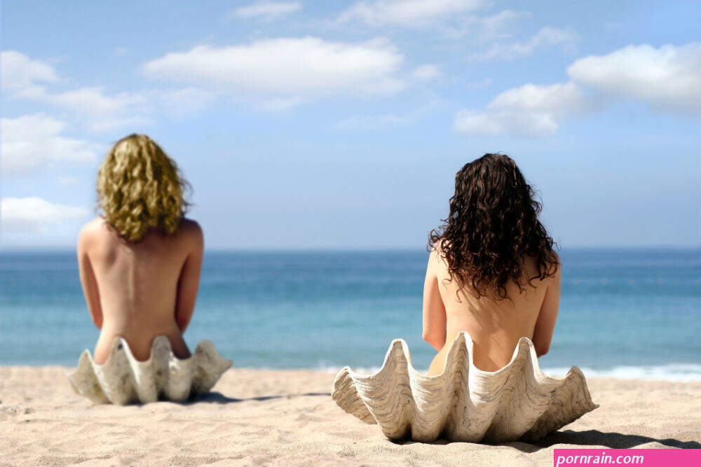 nude families on the beach