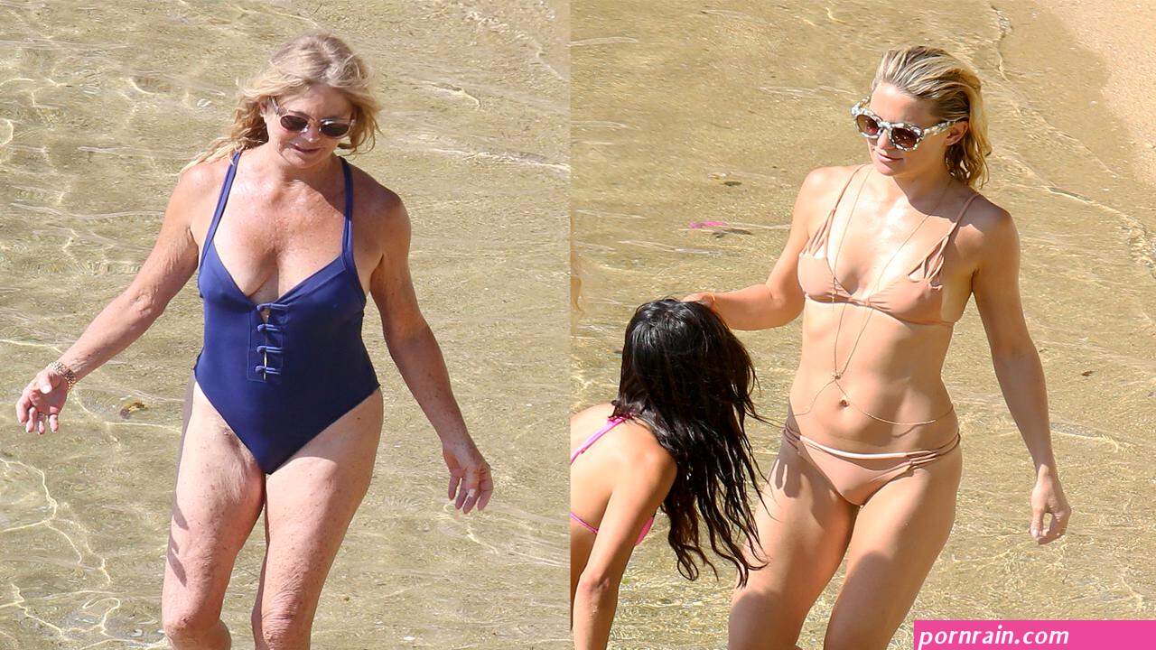nude families on the beach