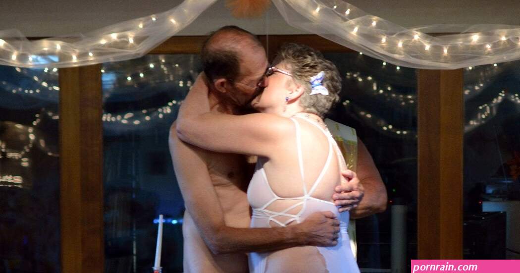 a nude wedding