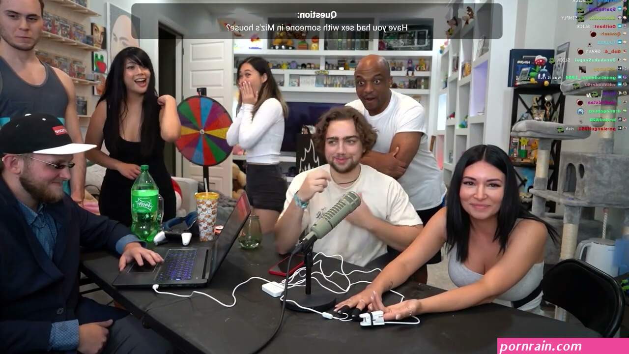 alinity sex